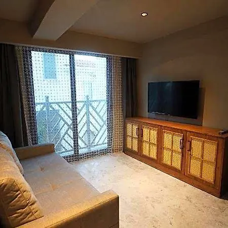 Otel Icon Cedit